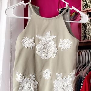 Gorgeous Victoria Beckham above knee dress